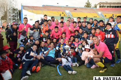 El bicampeón Deportivo Shalon, jugará en el grupo ??B? /LA PATRIA