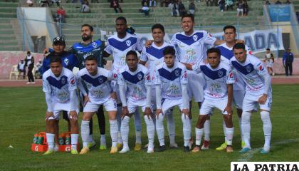 Jugadores de GV San José con la mentalidad de ganar en Pando /LA PATRIA
