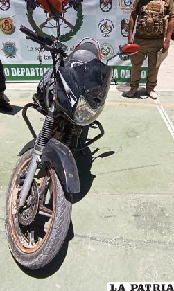 La motocicleta hallada tras el reporte de robo /Diprove