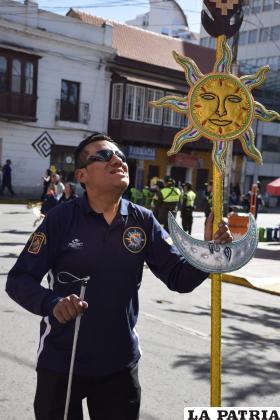 Nada es impedimento para llegar hasta los pies de la Virgen del Socavón