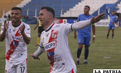 Doblete de Martín Prost para el triunfo de Nacional Potosí /APG