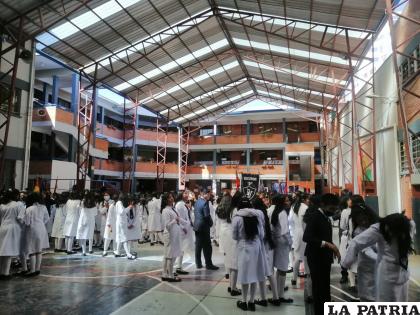 El 8 de diciembre termina la gestión escolar 2023 /LA PATRIA
