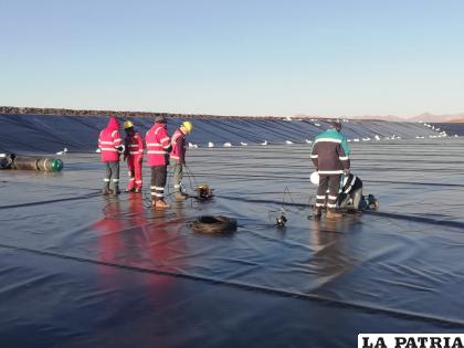 Reacondicionan al menos 12 líneas de piscinas de evaporación 
/YLB
