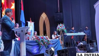 El alcalde Wilcarani, durante su participación en el acto de inauguración de Expoteco /LA PATRIA