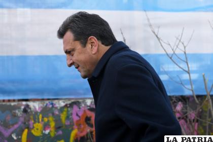 El candidato por el frente gobernante Unión por la Patria, Sergio Massa, quien obtuvo la victoria en la primera vuelta de las presidenciales en Argentina / EFE / Enrique García Medina