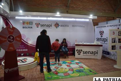 El stand espera la visita de la población /LA PATRIA