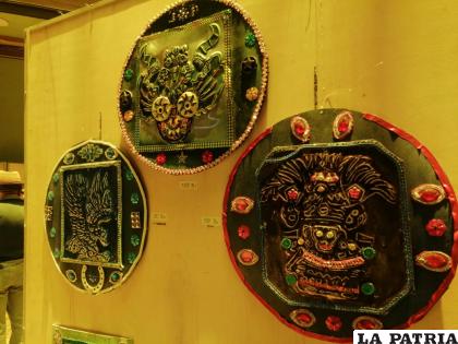 Exposición de arte se aprecia en el Museo Simón I. Patiño/LA PATRIA