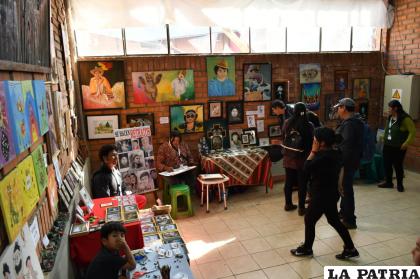 La gente se dio cita al espacio de los artistas /LA PATRIA