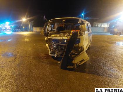 Daños considerables en ambos vehículos /TRÁNSITO