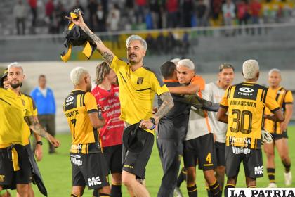El â€œtigreâ€ extiende el festejo a Cochabamba /APG