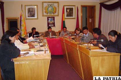 Concejo Municipal perjudicó ejecución presupuestaria, según alcaldesa