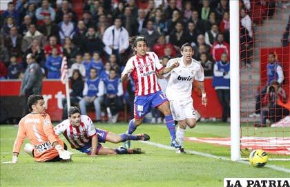 Di María anota el primer tanto del Real Madrid