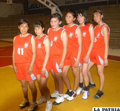 Alemán participa en el campeonato de basquetbol U-22 damas