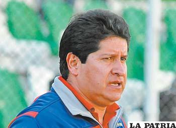 El D.T. Eduardo Villegas