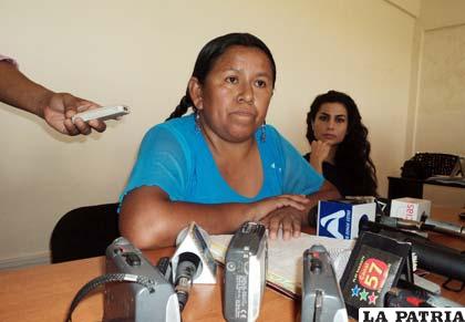 Ministra de Desarrollo Rural y Tierras, Nemesia Achacollo (Foto archivo)