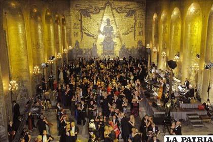 Vista general del baile en el Salón de Oro, en el banquete ofrecido por la entrega del Premio Nobel en Estocolmo (Suecia)