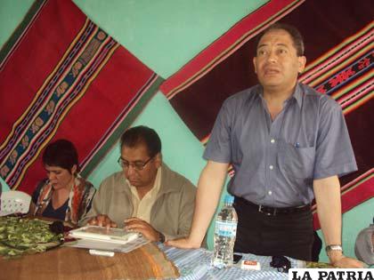 El ministro de la Presidencia, Carlos Romero, convocó a una nueva reunión de la comisión mixta(Foto archivo)
