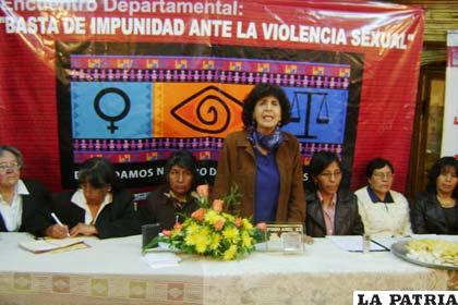 Mujeres del Amupei dan a conocer resultados del trabajo realizado en la presente gestión