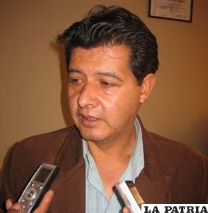 Roberto Amusquivar, Director del Servicio Departamental de Salud (Sedes)