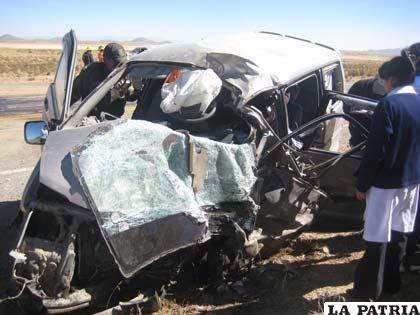Uno de los tantos hechos en el vehículo de la muerte “surubí”. (13/06/11)
