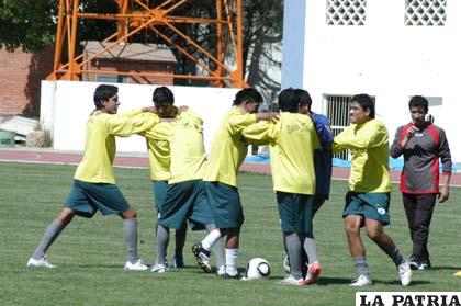 Los jugadores del primer plantel de San José comenzarán a trabajar desde el 10 de enero