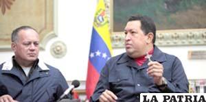 Hugo Chávez el momento de anunciar sobre su operación contra el cáncer