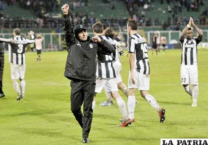 Los jugadores de Juventus celebran