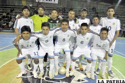 Selección de Oruro Sub-16, que obtuvo el título nacional