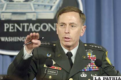 El ex director de la CIA, David Petraeus