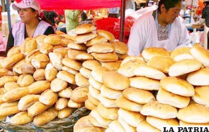 Panificadores insisten en su intento por subir el precio del pan (ANF)