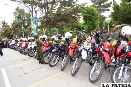 La Policía se benefició con 45 motocicletas