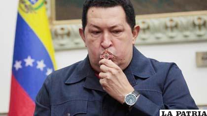 Chávez, en una de sus últimas apariciones antes de su operación en Cuba