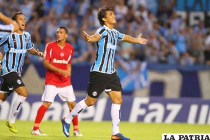 Martins es el goleador de Gremio de Porto Alegre (foto: mirabolivia.com)