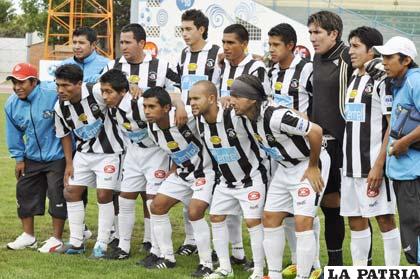 El equipo de Oruro Royal que interviene en el Nacional “B” 