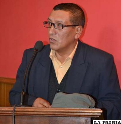El jefe de la Unidad de Género y Familia del Municipio, René Altamirano