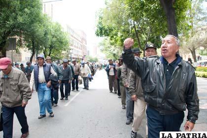 Jubilados marcharán desde Konani a La Paz