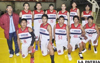 Integrantes del equipo de Derecho