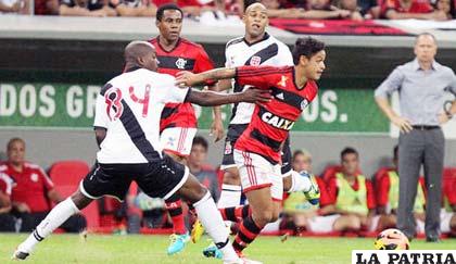 Vasco y Fluminense podrían descender de categoría