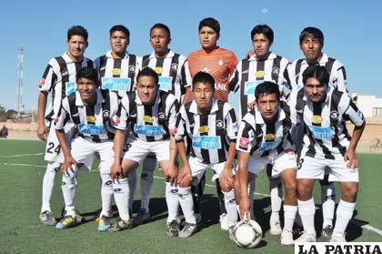 El equipo de Oruro Royal a tres puntos de recuperar el título