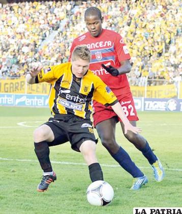 Chumacero quiere volver a vestir la aurinegra