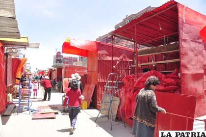 Comerciantes listos para la Feria Navideña que arranca hoy