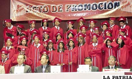 Promoción del Colegio San Miguel