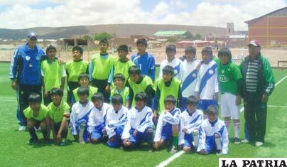 El equipo de Ramón Serrano en la categoría Sub-16