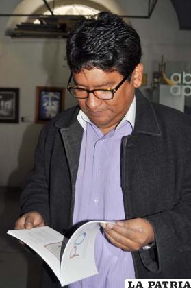 Festival Cultural “Identidad Orureña” permitió la entrega de varios libros