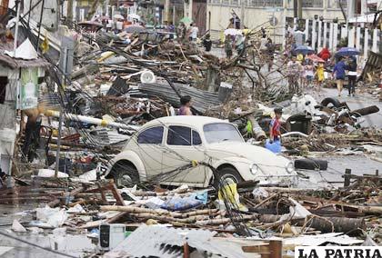 La gente de Alepo preocupada por el tifón Haiyan