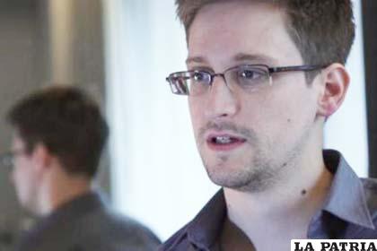 Edward Snowden, analista externo de la Agencia de Seguridad Nacional