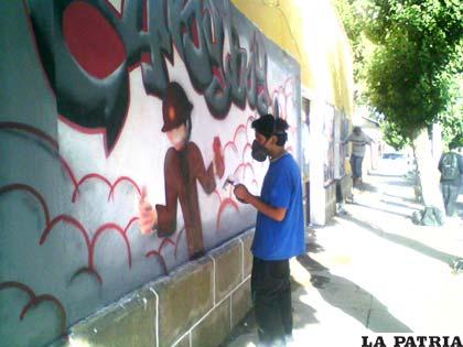 Expresiones artísticas urbanas se mostraron en Oruro