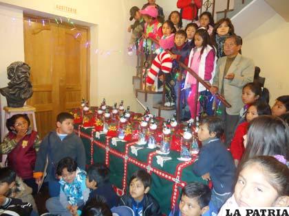 Niños del ISBA salieron de receso por fiestas de fin de año