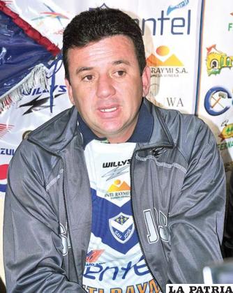 Julio César Baldivieso, actual DT del equipo santo