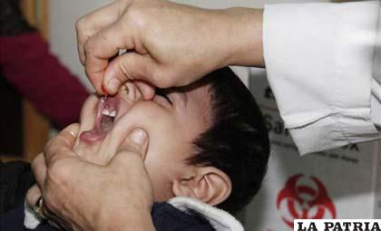 Niños sirios fueron vacunados contra la polio
